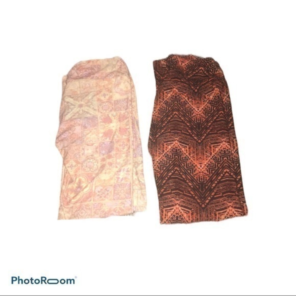 Cute fun pattern Lularoe legging bundle - image 1